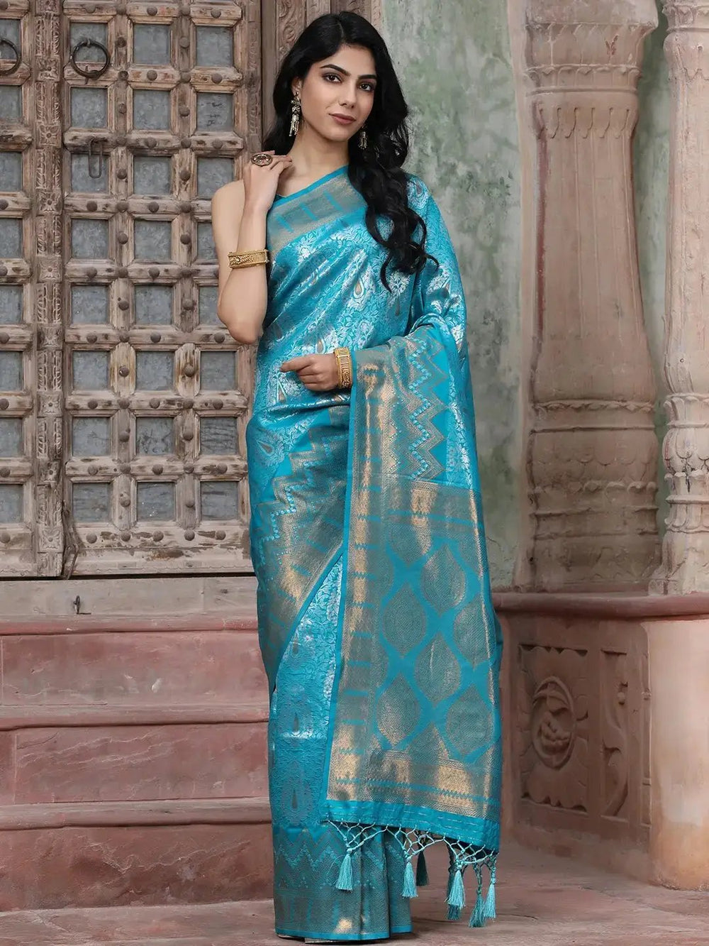 Kanjivaram Silk Saree With Zari Work 