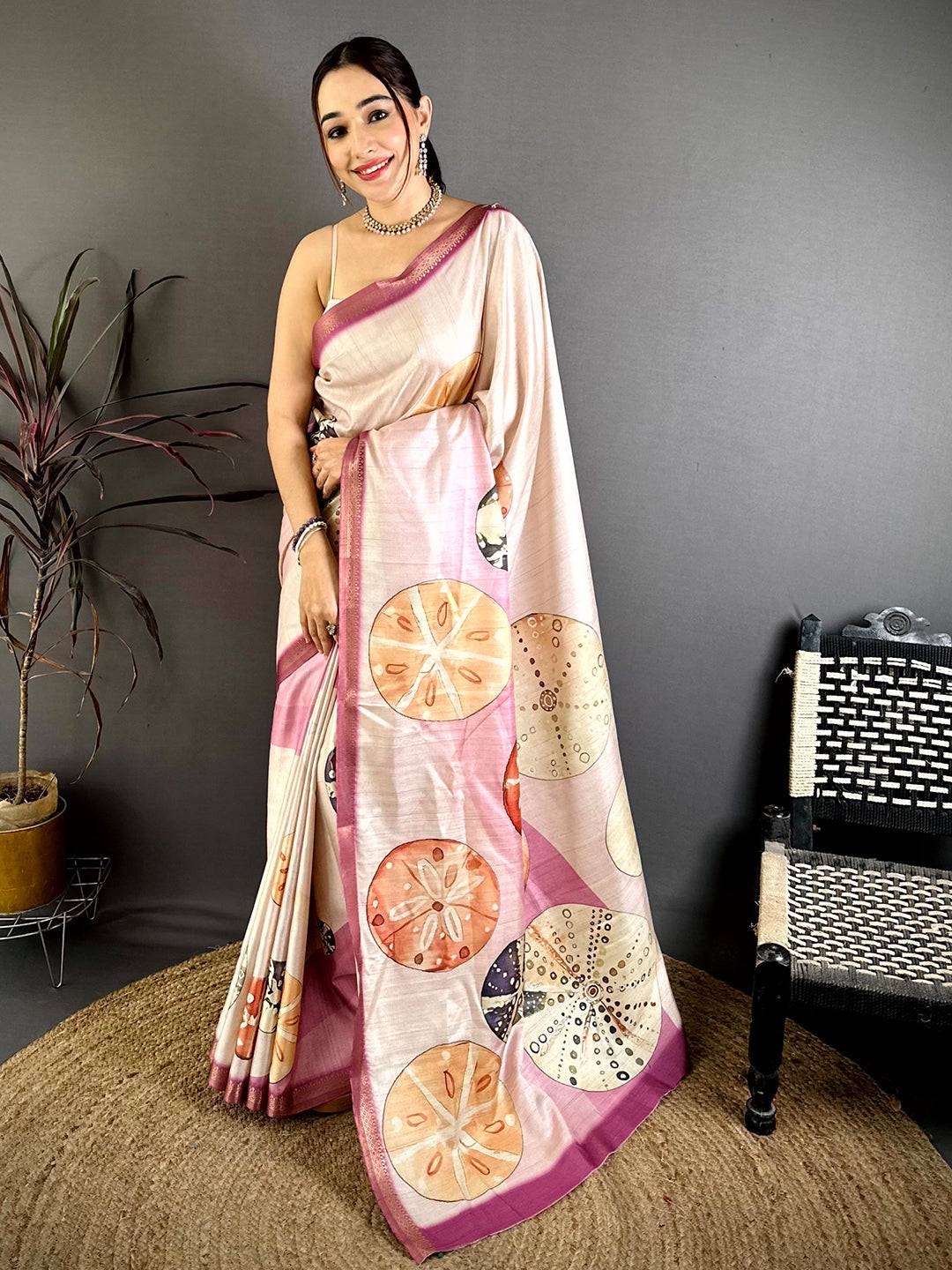 Artistic Sand Dollar Print Soft Tussar Saree