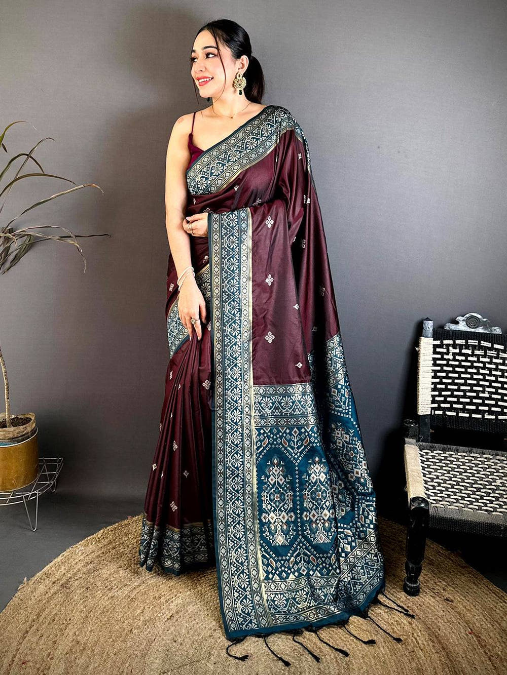 Artisan Silk Rich Contrast Pallu Saree