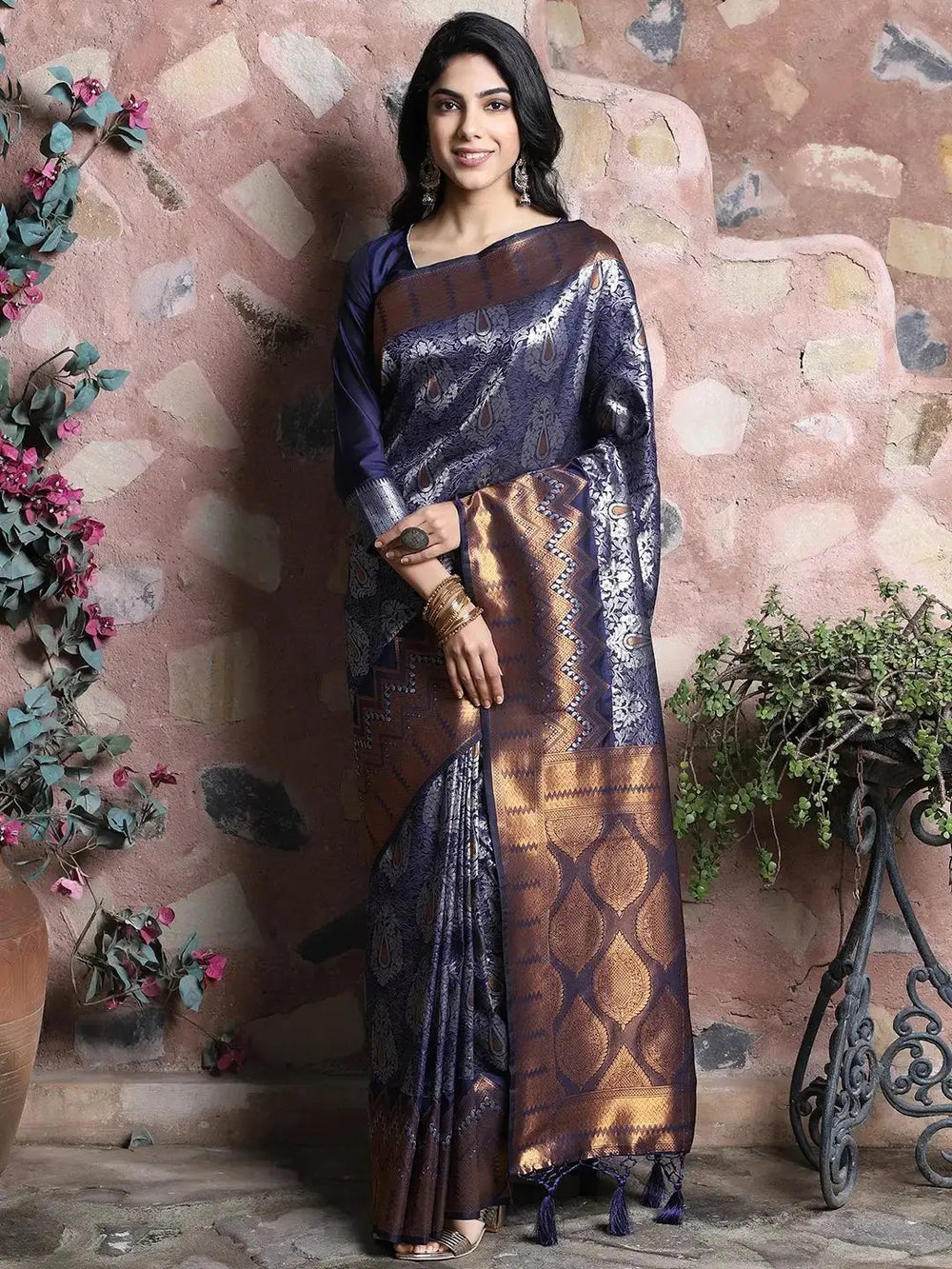 Kanjivaram Silk Saree With Zari Work 