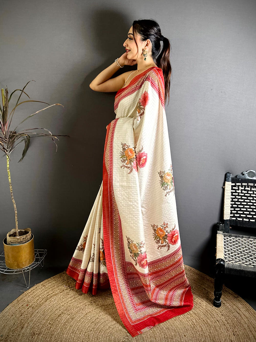 Regal Floral Print Red Border Saree
