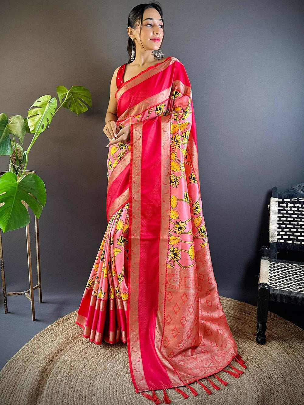 Opulent Rettapet Banarasi Silk Saree