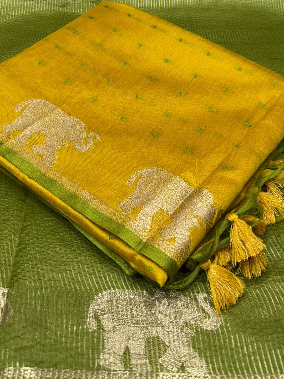 Yellow Pure Silk Bandhani Butti Saree