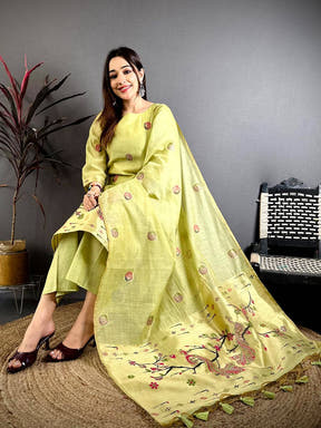 Pista Radiance Floral Suit Set