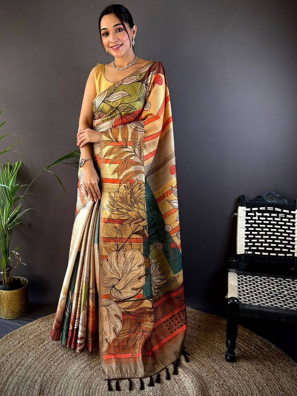 Tan Beige Tussar Silk Floral Prints Saree