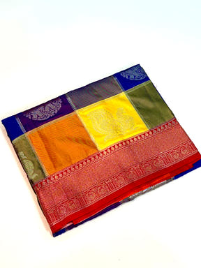 Palum Pazhamum Checks Soft Silk Saree