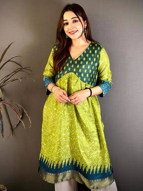 Celebrity Soft Dola Silk V Neck Kurti