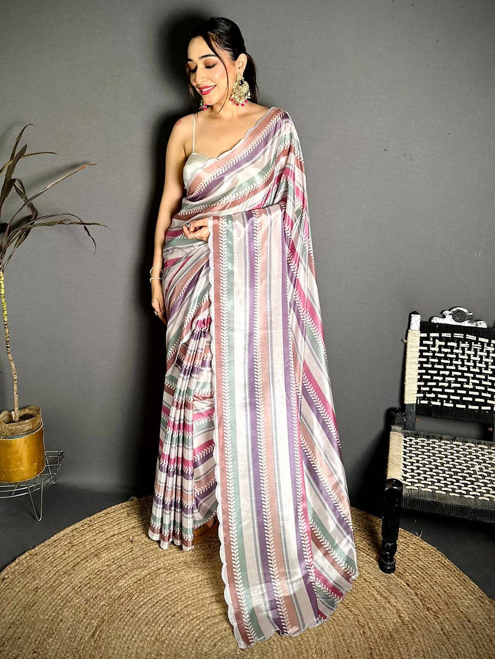 Chiffon Striped Print Diamond Work Saree
