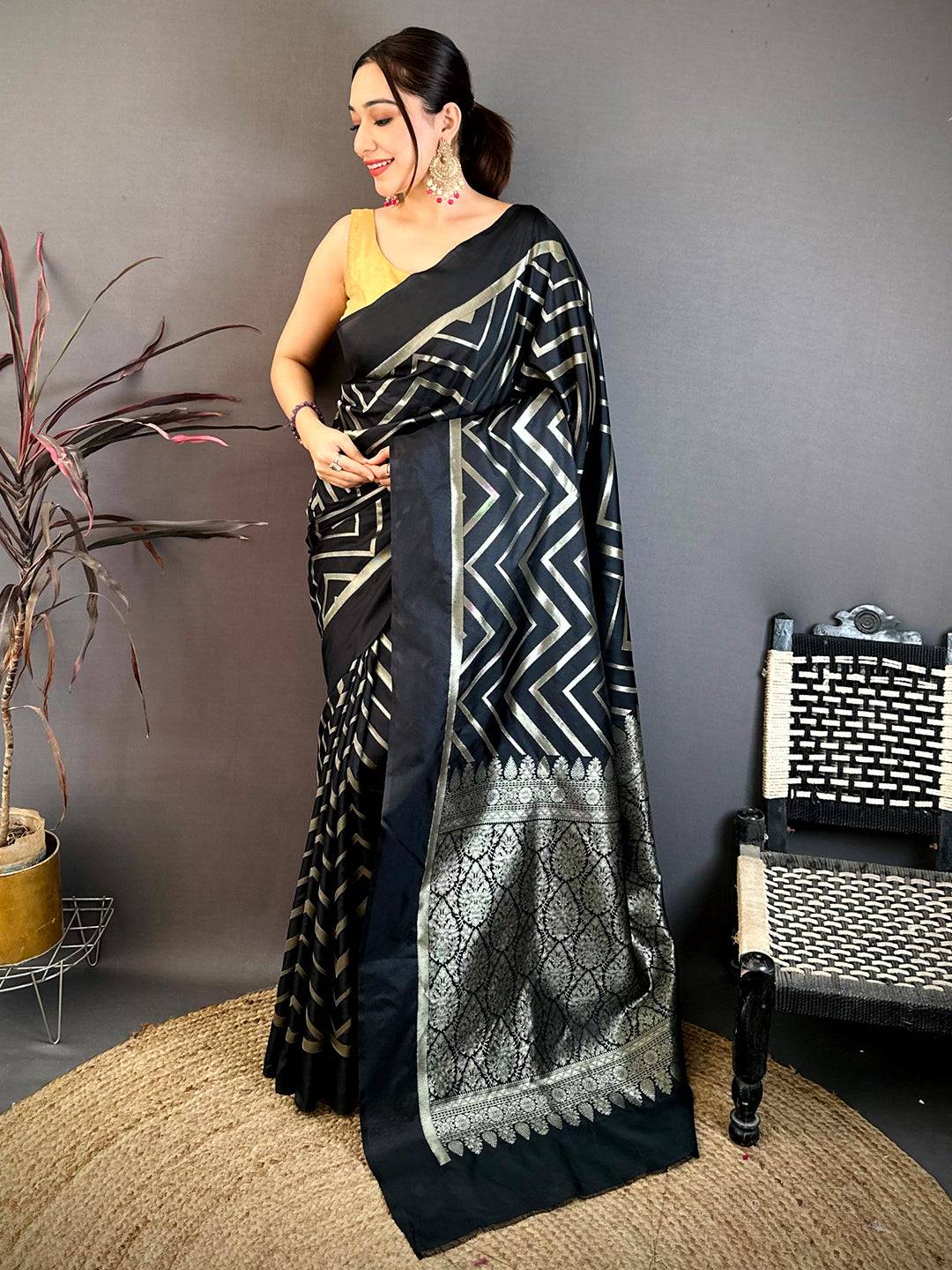 Black Geometric Zari Weave Banarasi Saree