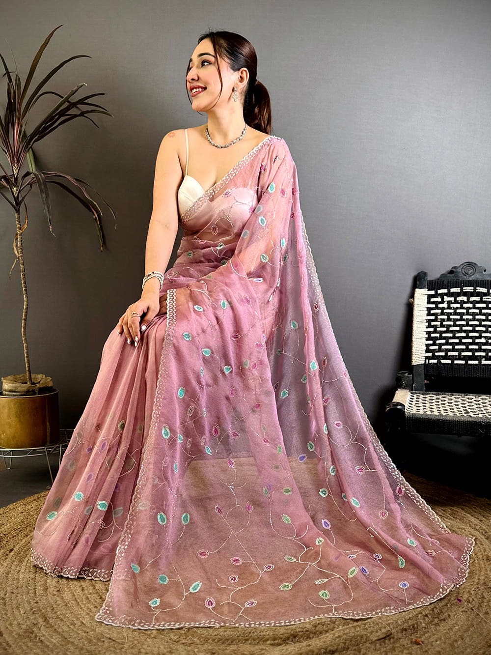Elegant Zarkond Work Zari Tissue Saree – view 4