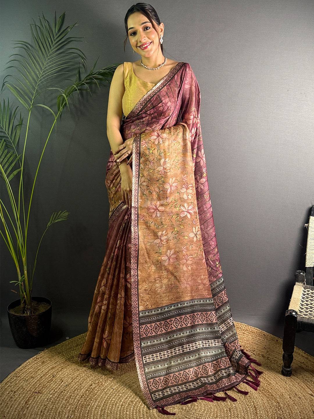 Maroon Linen Juth Digital Print Saree