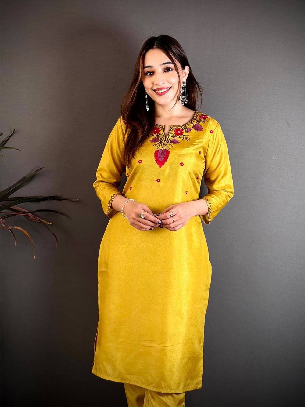Manipuri Ari Work Round Neck Kurti