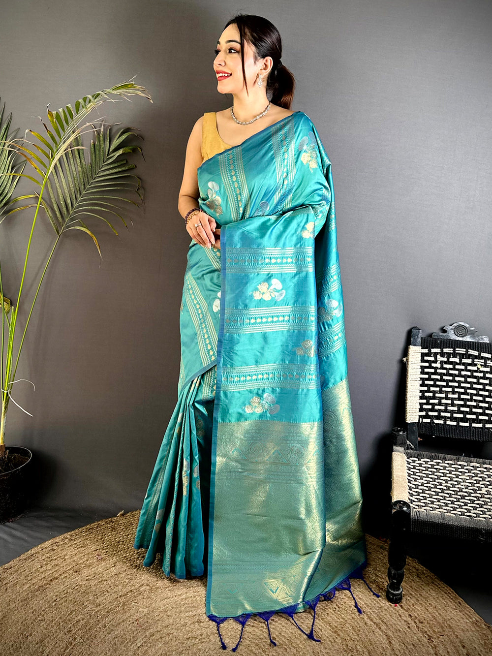 Rama Sona Chandi Striped Silk Saree