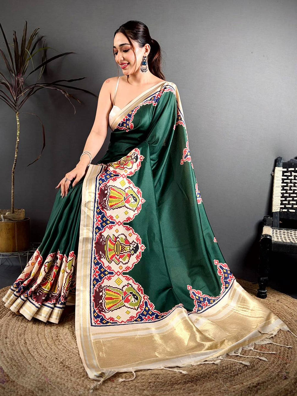 Green Patola Print Soft Kanchi Silk Saree