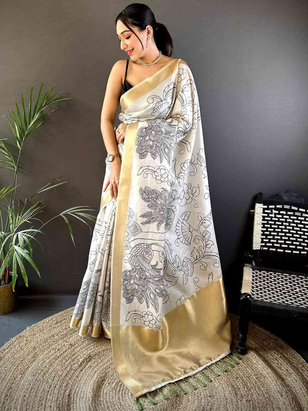 Graceful Pen Kalamkari Soft Tissue Silk Saree