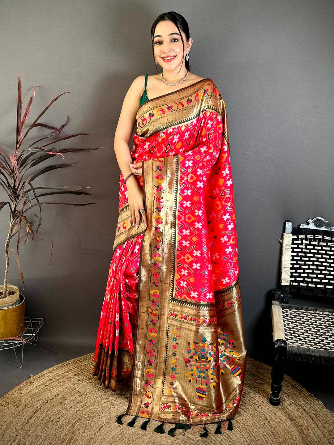 Rani Pink Patola Silk Zari Weaving Saree