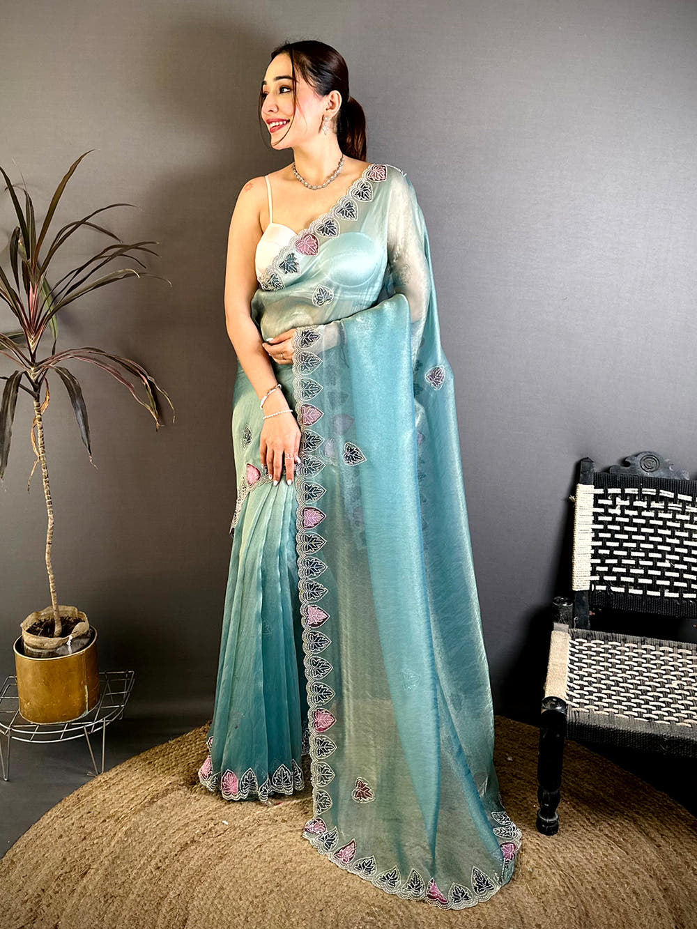 Elegant Hand Painted Border Diamond Work Saree – view 2