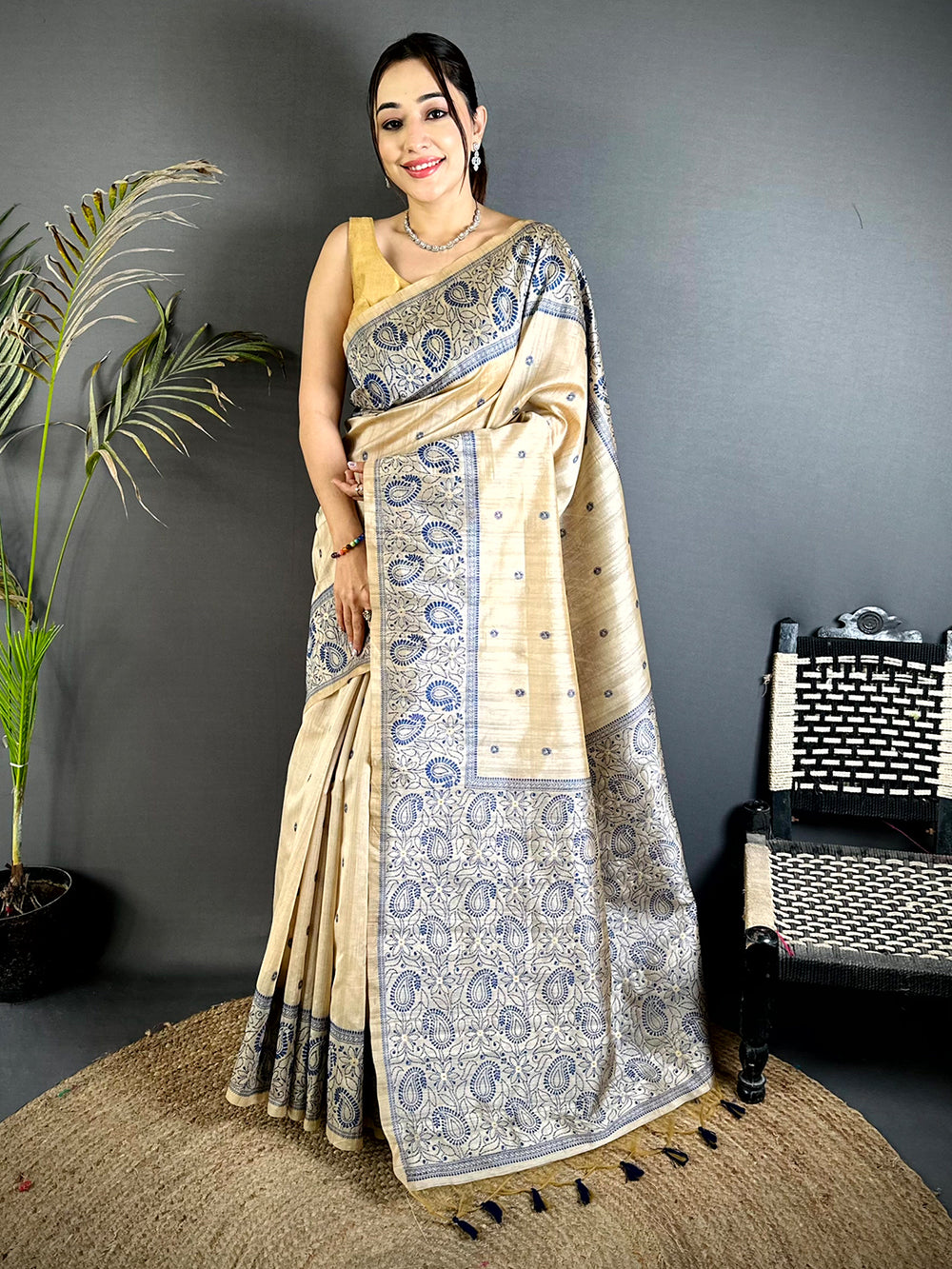 Blue Floral Katha Ghicha Silk Saree