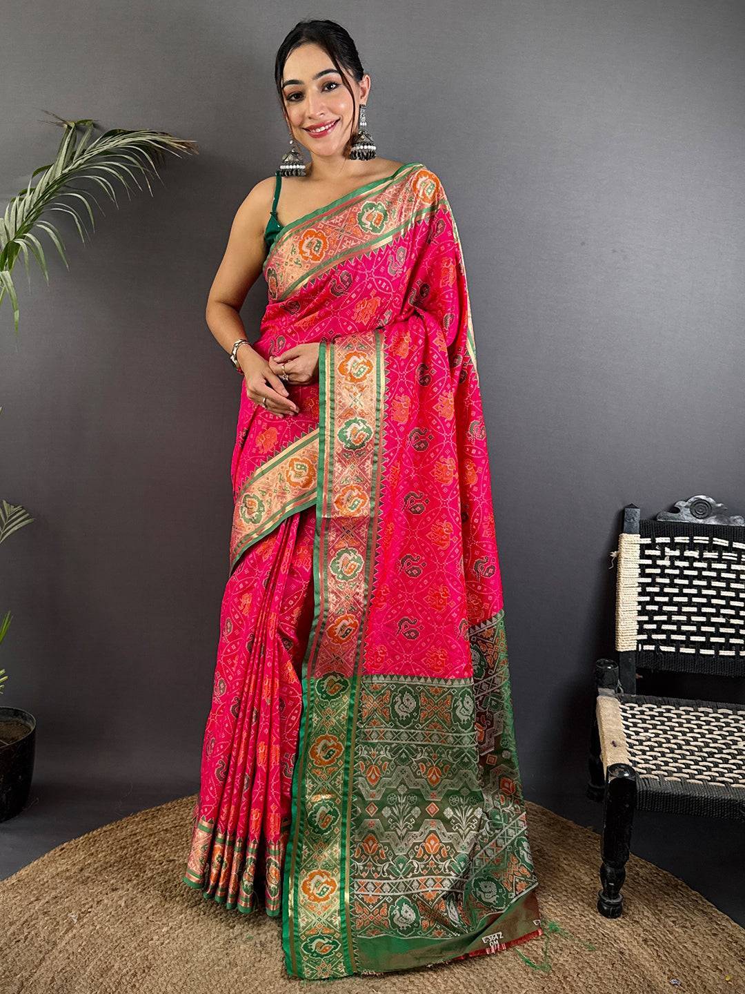 Elegant Pink Pochampally Patola Silk Saree

