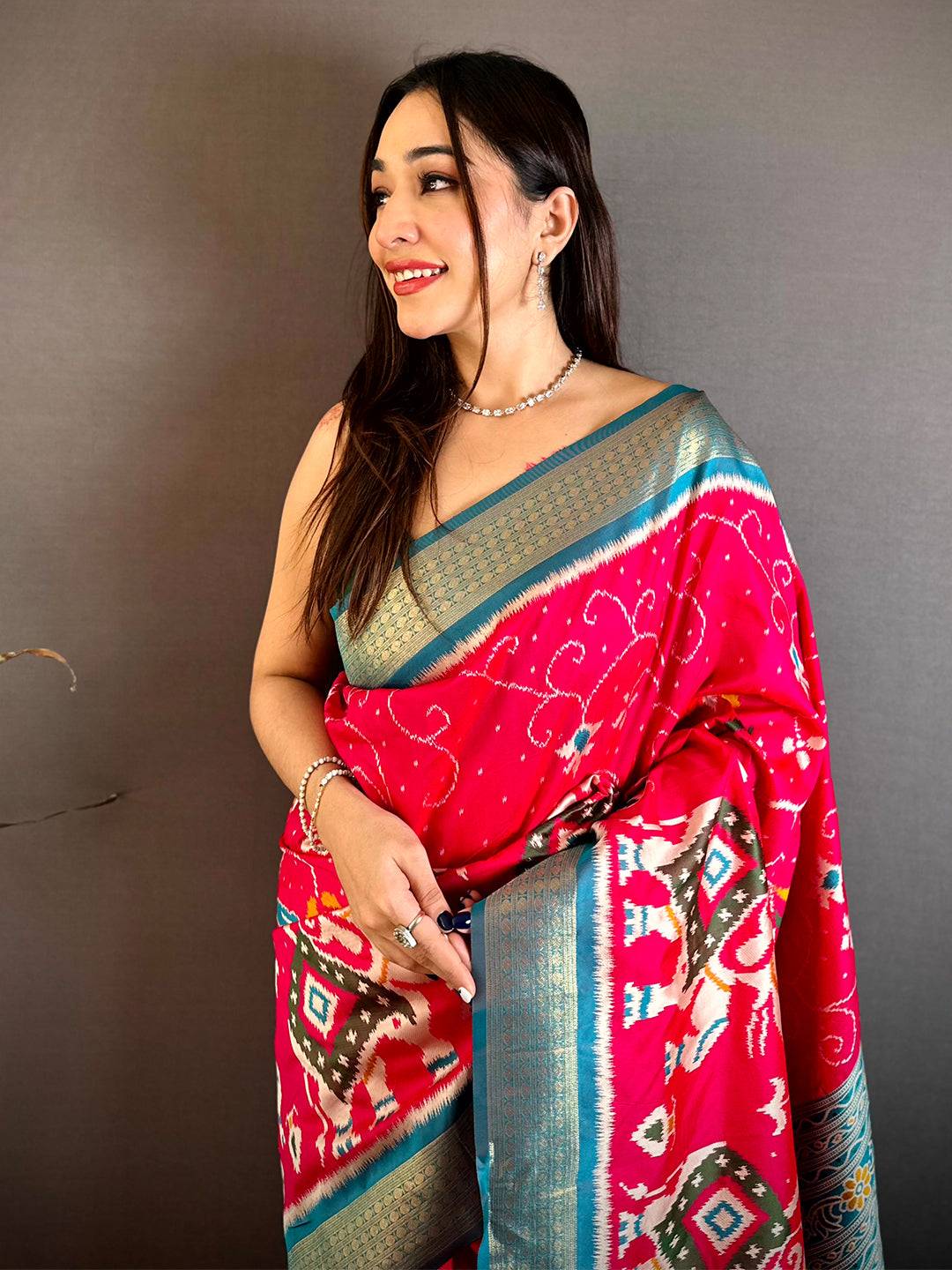 Stylish Soft Silk Ikkat Weaving Pattu Saree