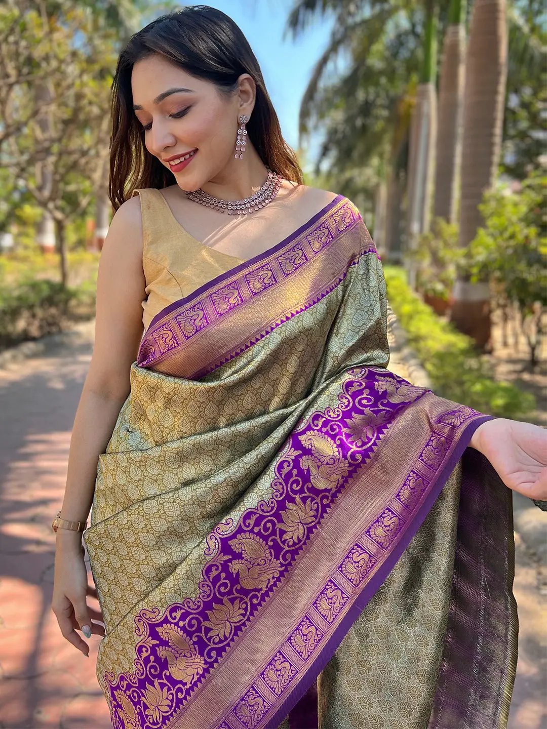 Stylish One Gram Gold Tissue Kanjivaram Silk Saree