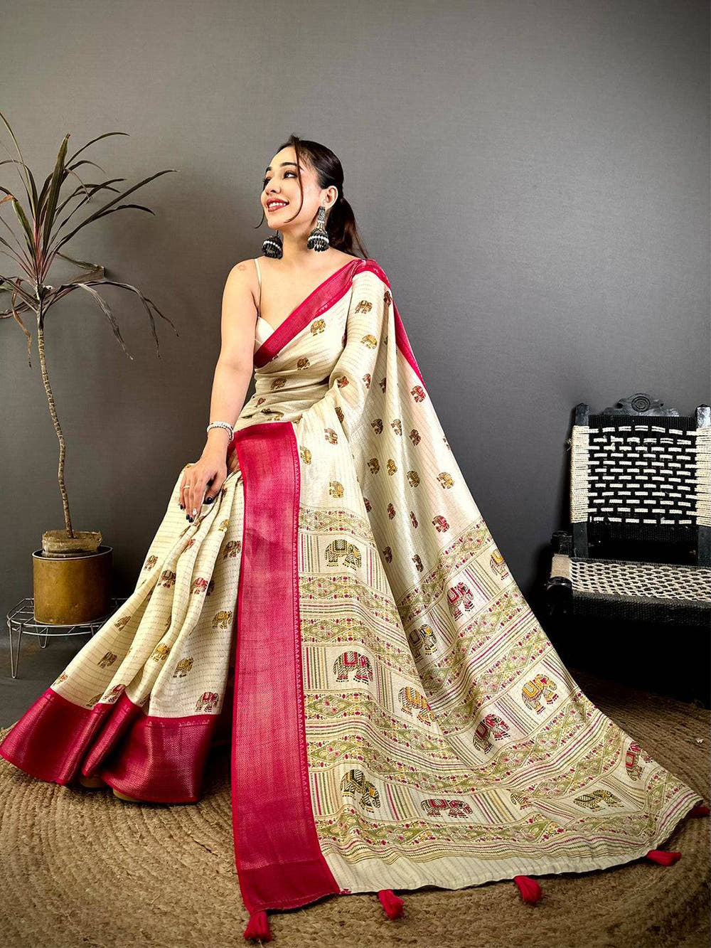 Regal Ajrakh Block Kalamkari Dola Saree