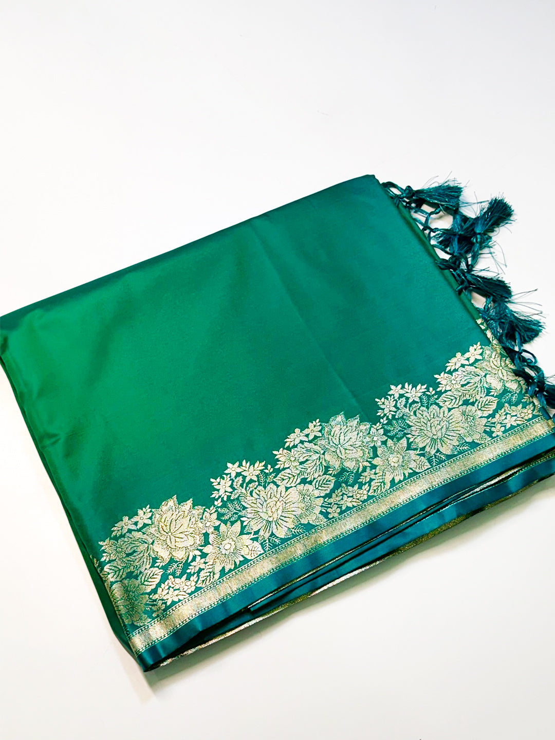 Classic Ombre Weaving Mashru Silk Saree