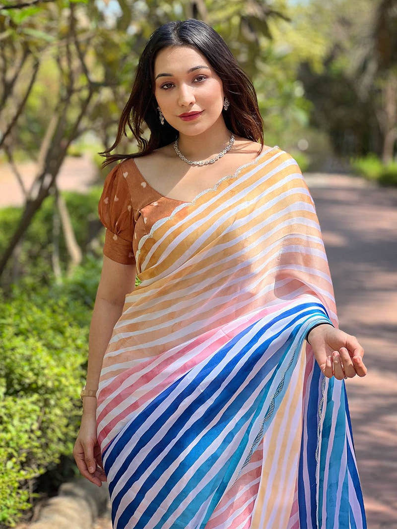 Trendy Striped Leheriya Saree