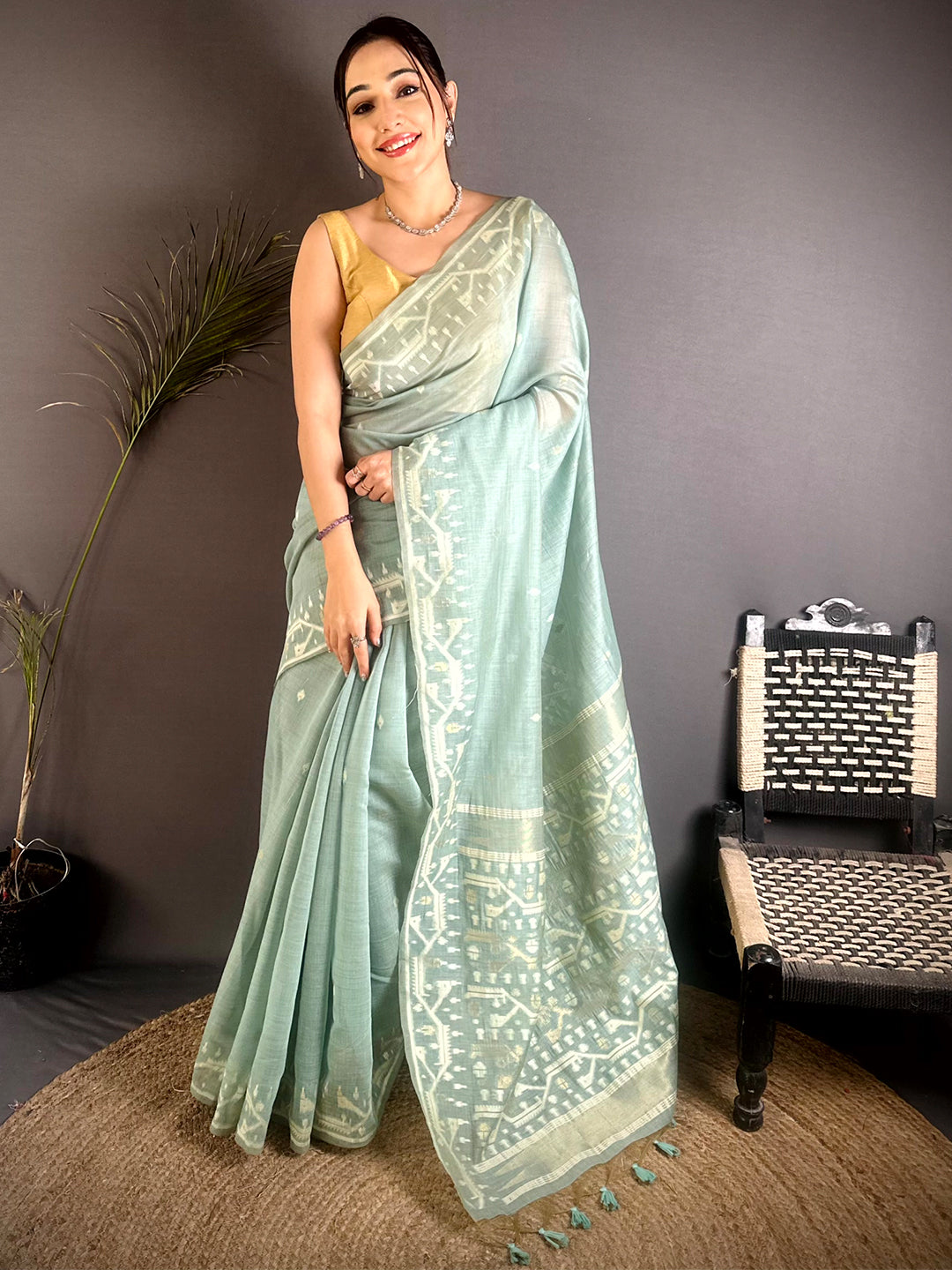 Regal Lakhani Linen Saree