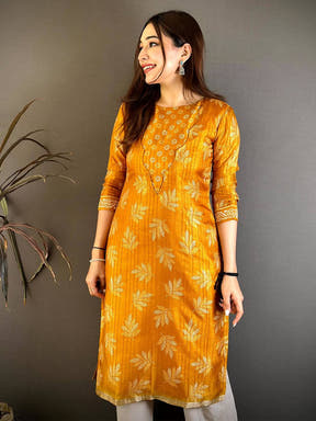 Stylish Crew Neck Handloom Ghicha Kurti