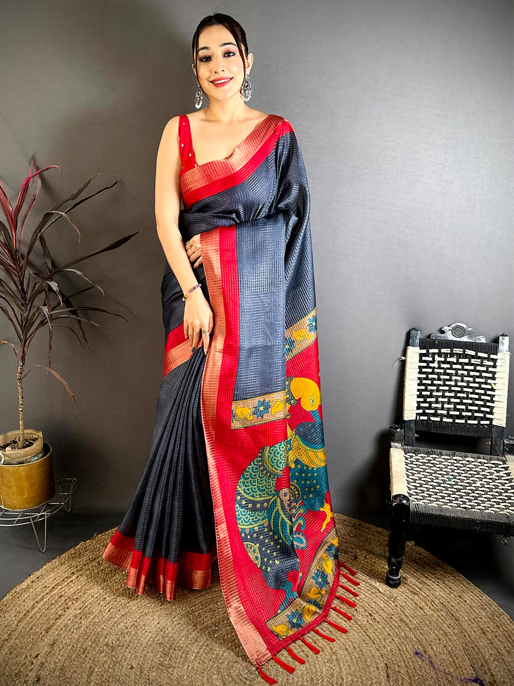 Navy Tussar Zari Chex Kalamkari Saree