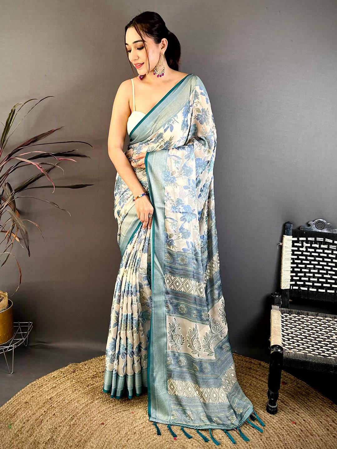Vibrant Brasso Floral Weaving Saree