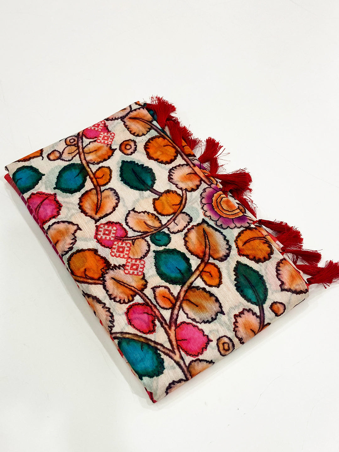 White Linen Floral Kalamkari Print Saree