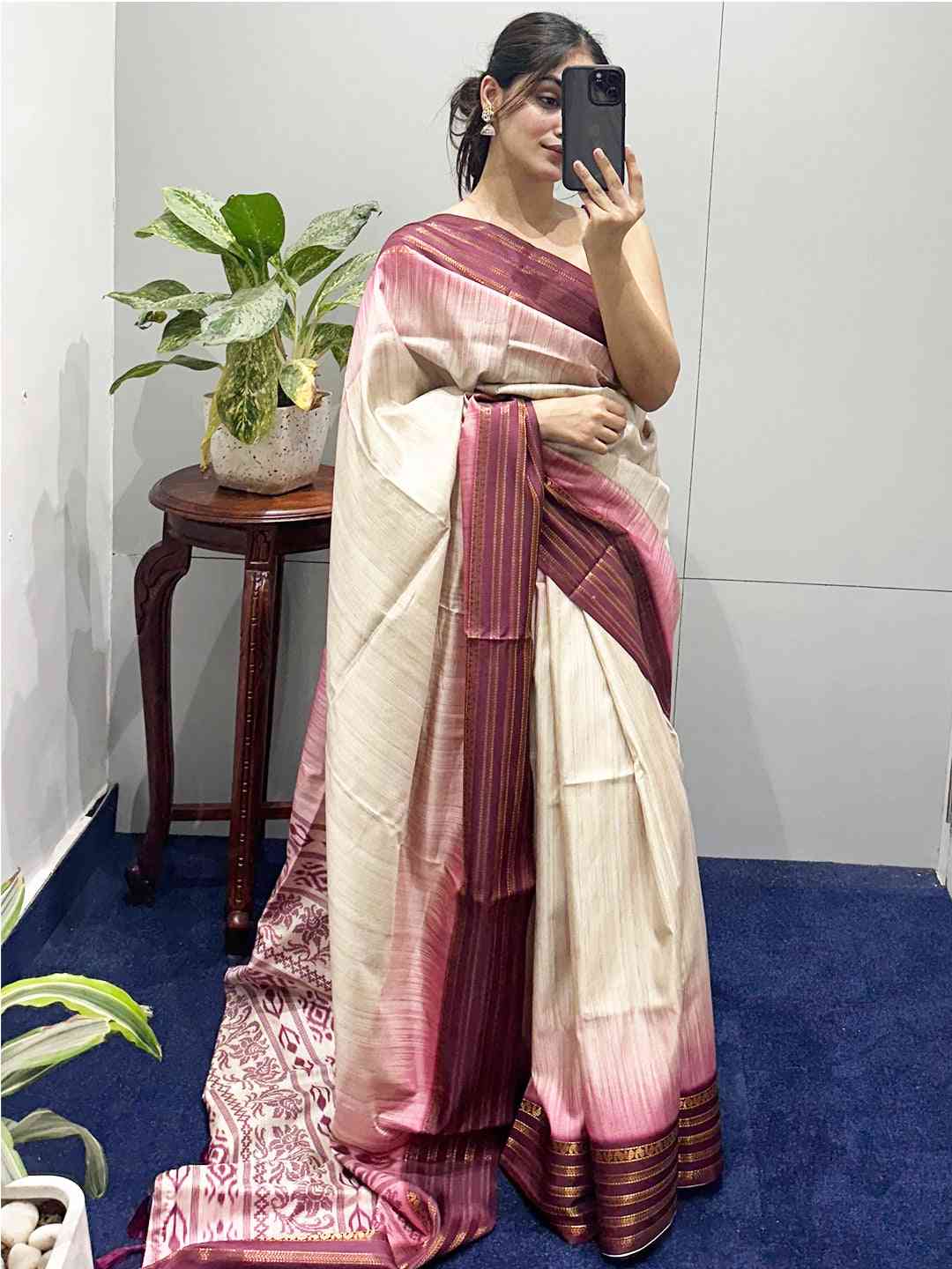 Wine Colour Ikkat Motifs & Paisley Prints on Ghicha Saree