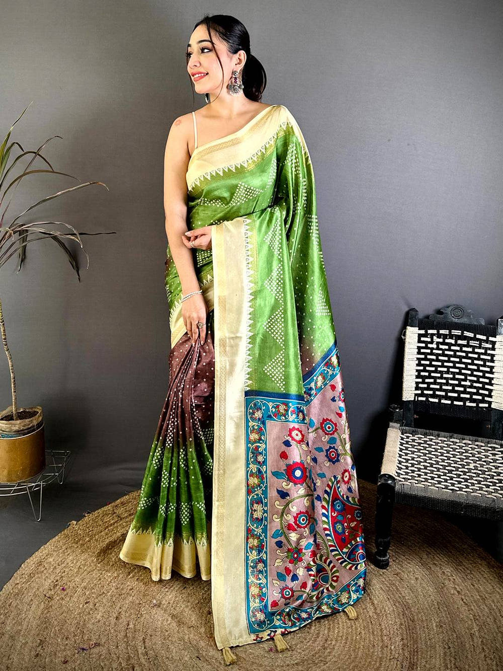 Radiant Kalamkari Pallu Bandhej Print Saree