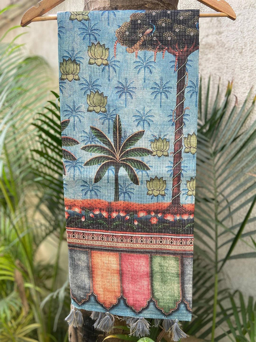 Soft Kota Doriya Silk Saree With Flower Prints & Rich Pallu