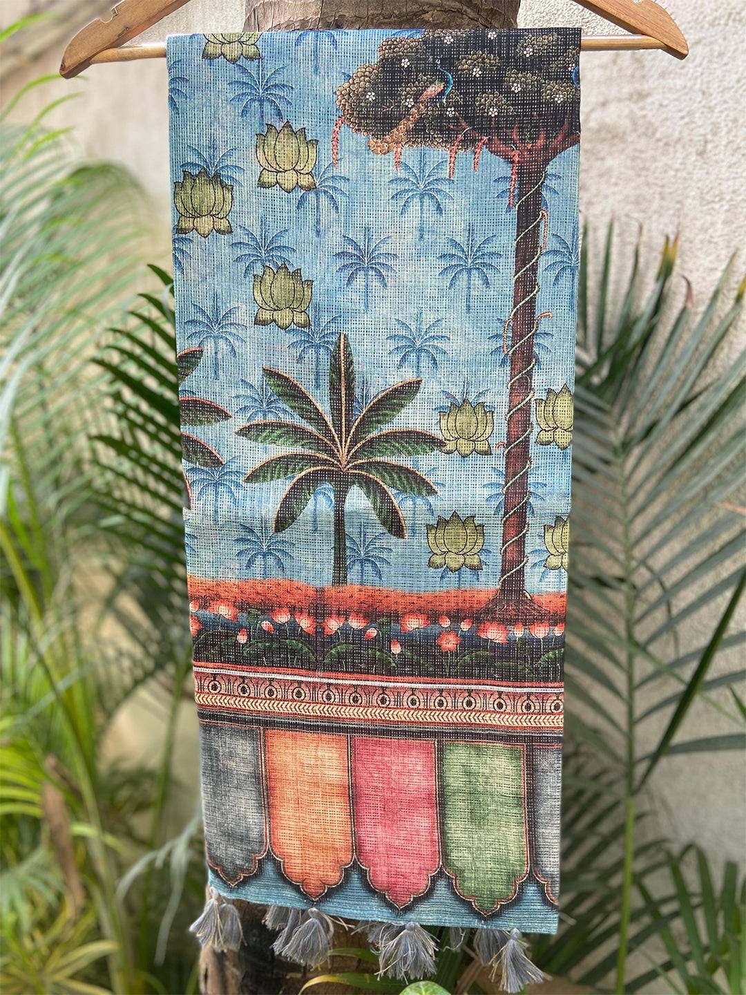 Soft Kota Doriya Silk Saree With Flower Prints & Rich Pallu