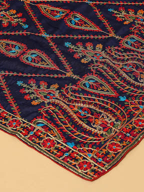 Close-up of Threadwork on Poly Chiffon Pashmina Dupatta