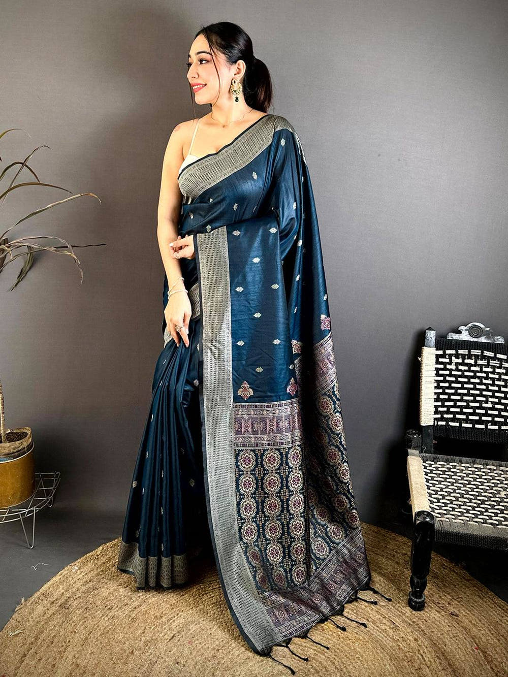 Celebrity Katan Silk Thread Work Saree