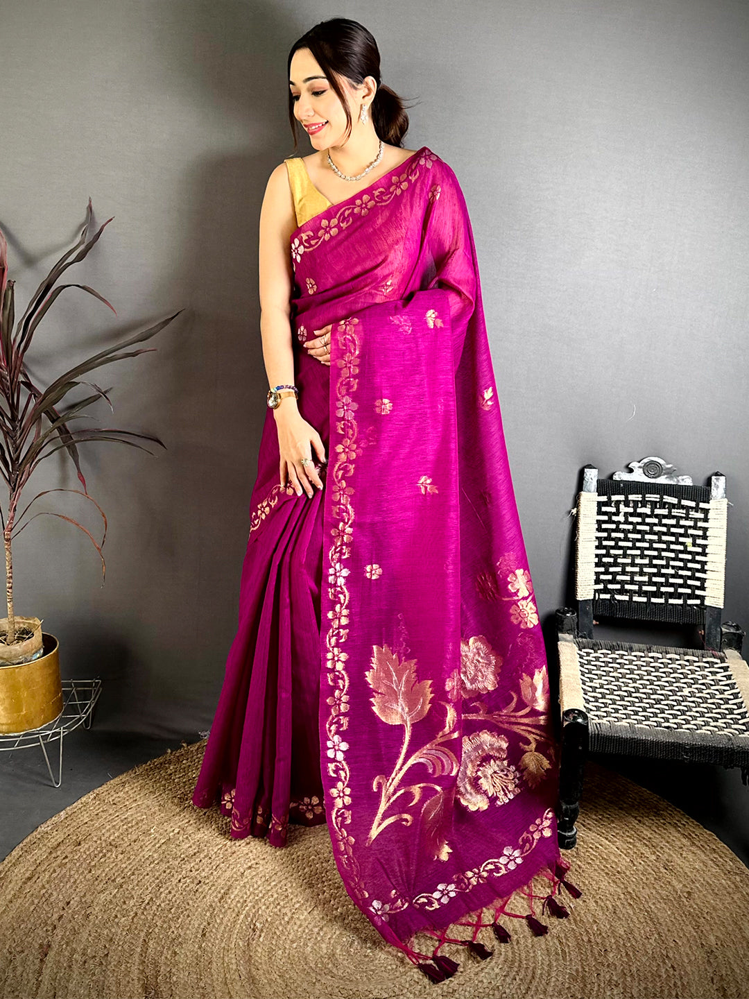 Wine Sona Chandi Khadi Ghicha Saree