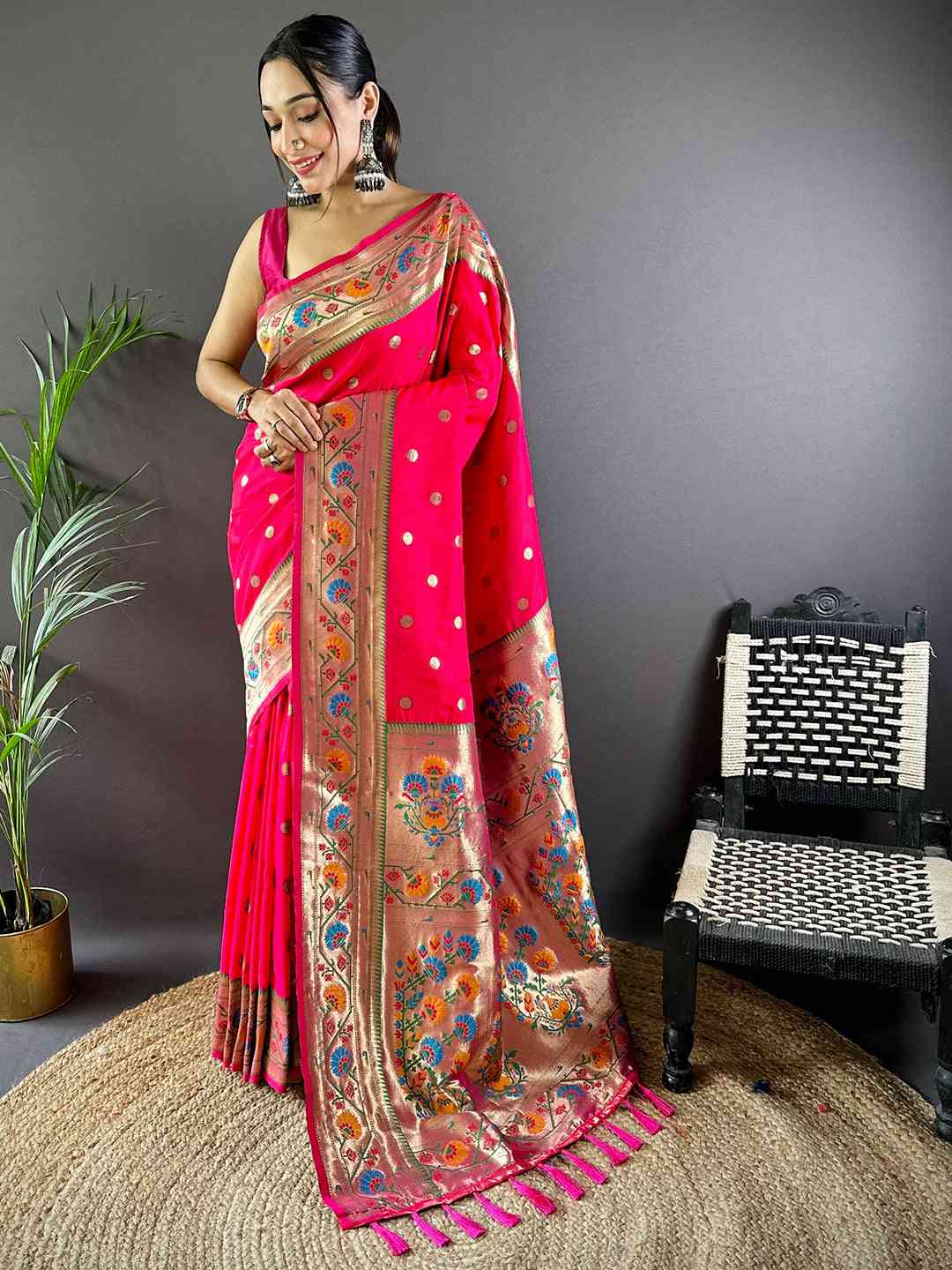 Pink Colour Yevla Paithani Soft Silk Saree