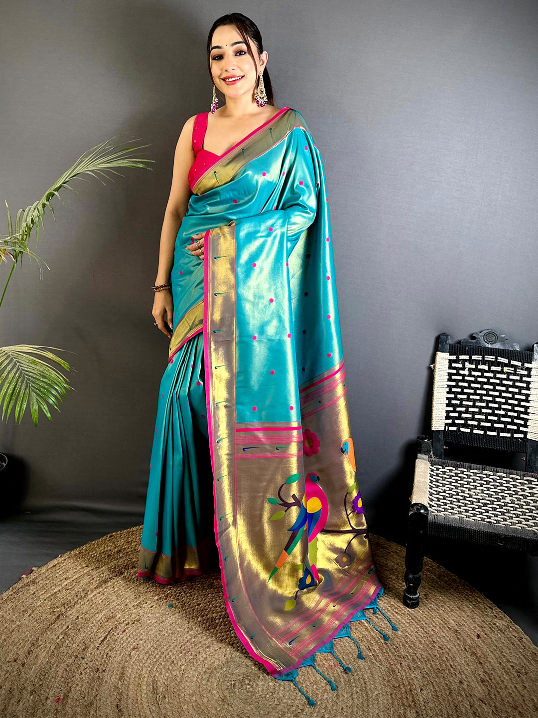 Rama Glass Tissue Yevla Paithani Saree


