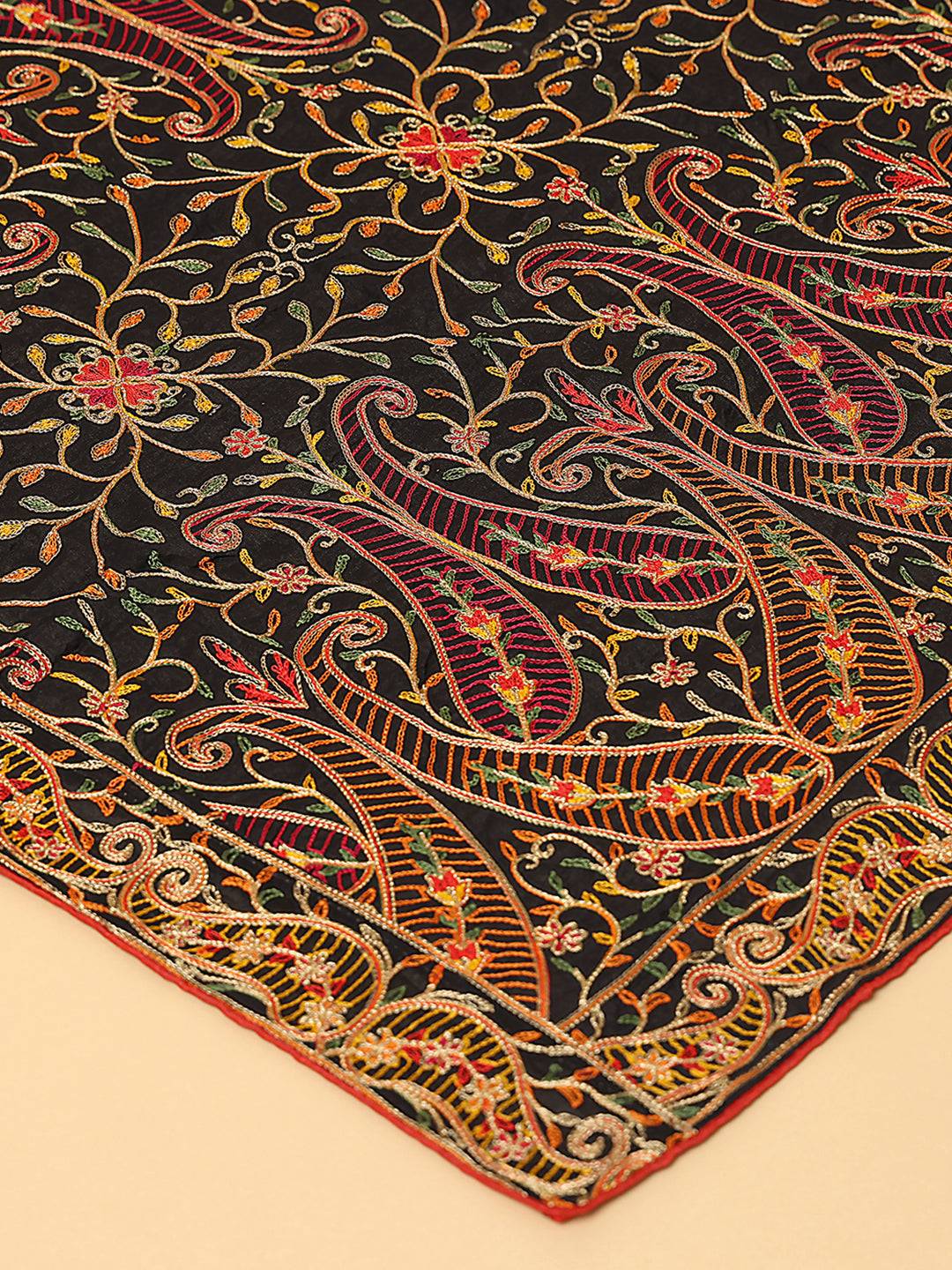 Detailed View of Black Pashmina Dupatta Embroidery