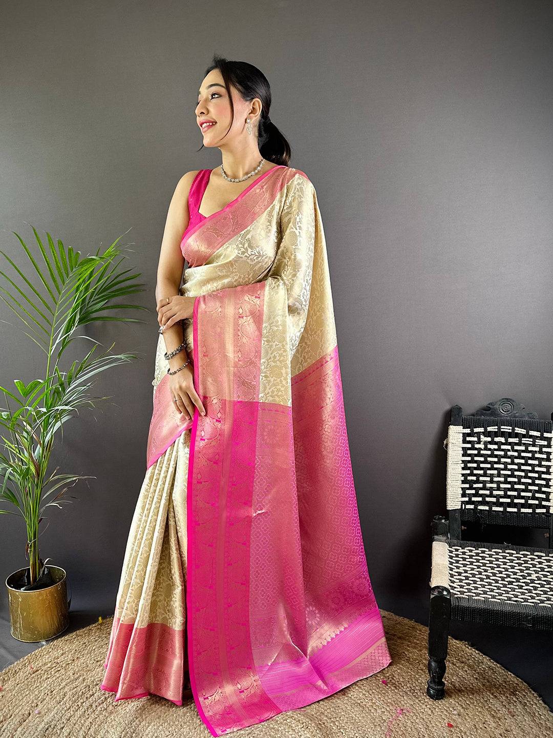 Intricate floral and geometric patterns on Banarasi Silk Saree