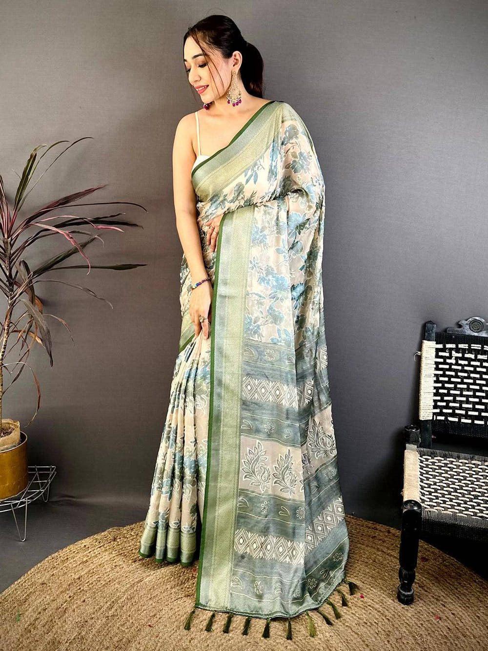 Radiant Brasso Floral Weaving Saree