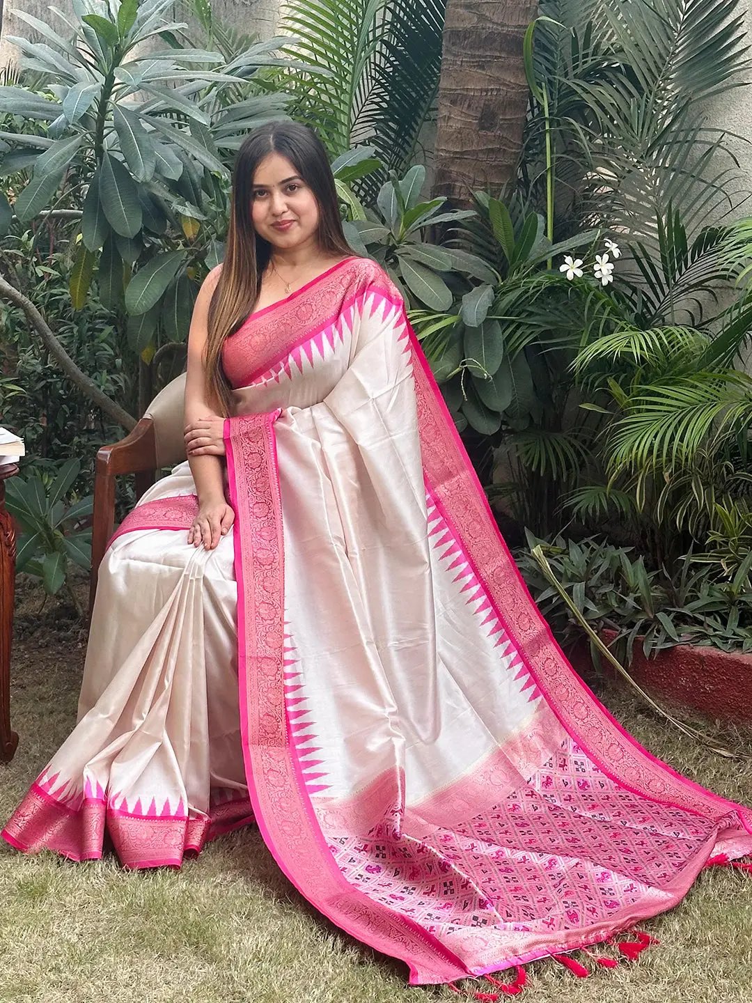 Elegant Banarasi soft silk saree with pink Patola pallu