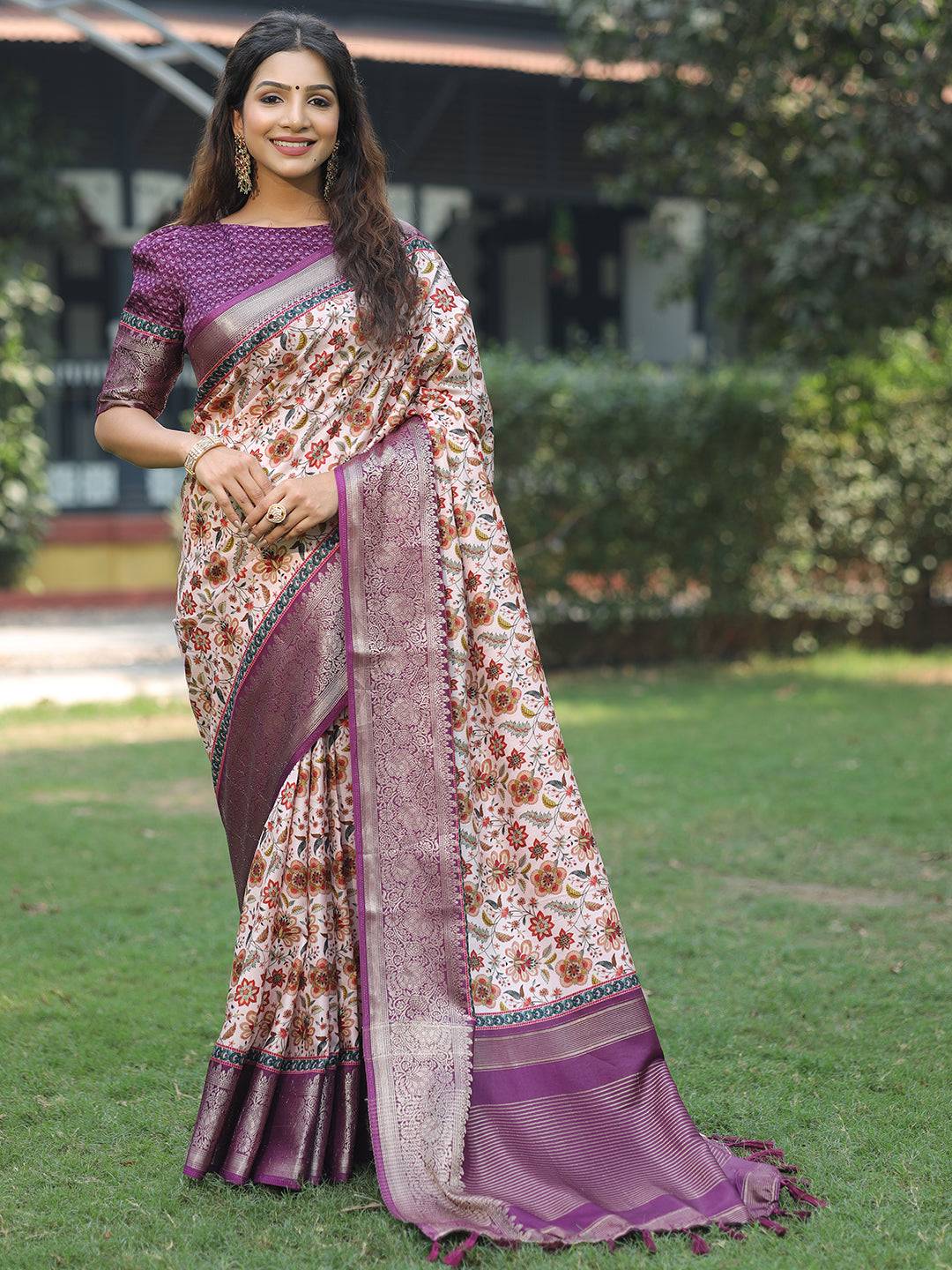 Pink Colour Phulkari Design Zari Weaving Pallu Saree