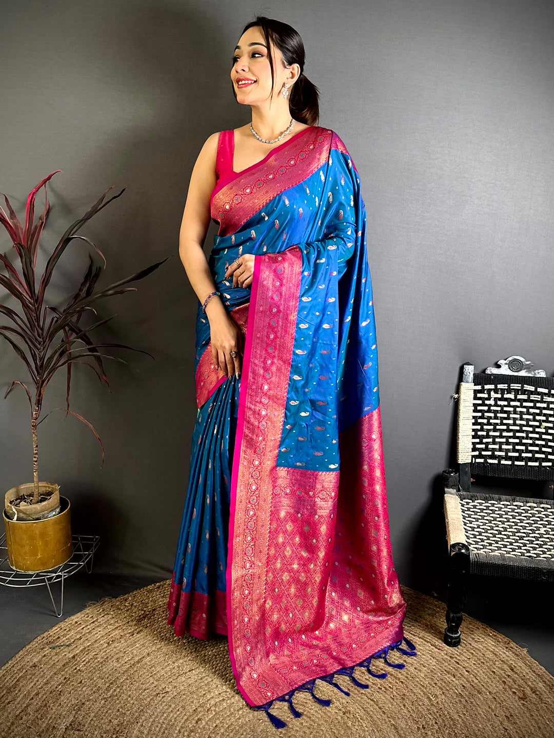 Heritage Dual Shade Kanjivaram Saree