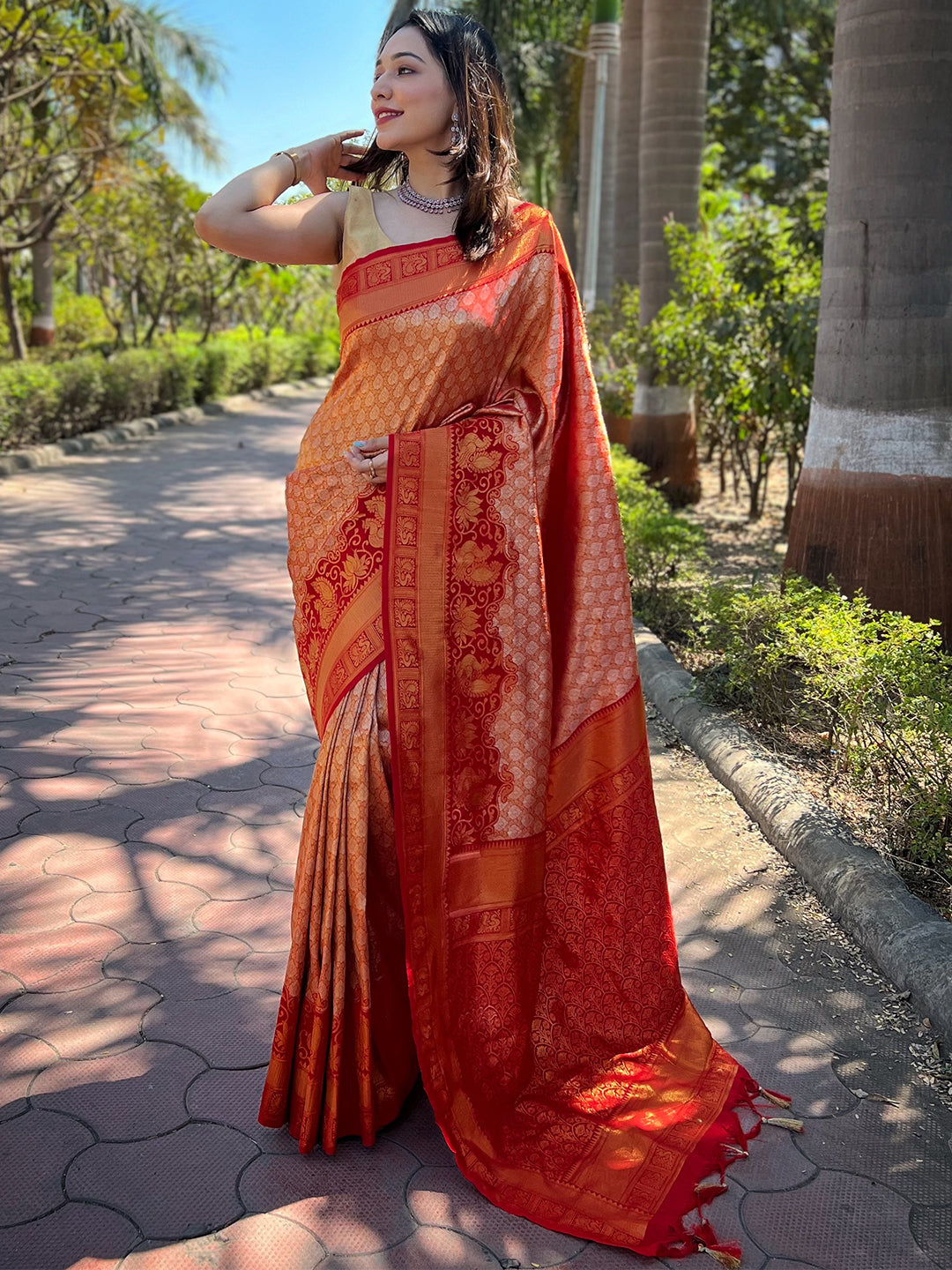 Latest One Gram Gold Tissue Kanjivaram Soft Silk Saree