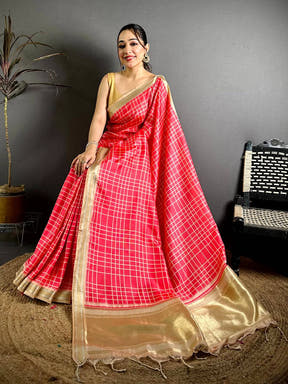 Soft Silk Checks Gaji Lakda Patta Saree